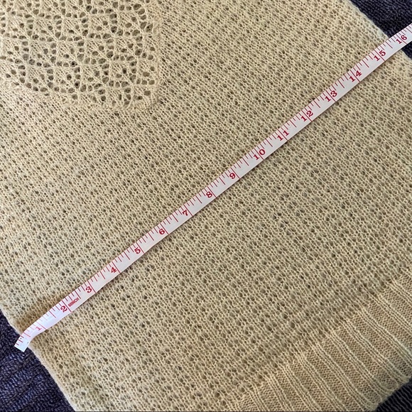 Susina Delicate Vintage Inspired Feminine Sweater - Picture 6 of 7